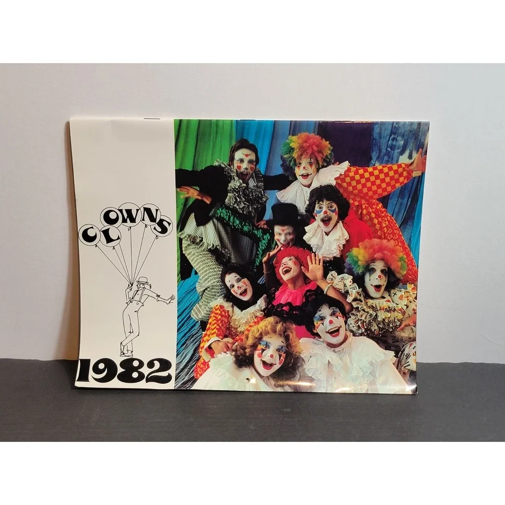 1982 Clowns Calendar / Wallpaper/ Art / Prints New